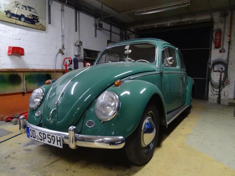 1959 beetle ceramic green